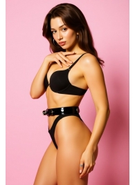 Эффектный черный пояс из лаковой эко-кожи - БДСМ Арсенал - купить с доставкой в Балашихе