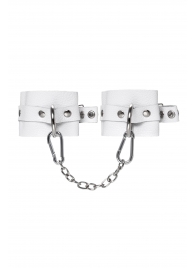 Белые мягкие кожаные наручники с люверсами - Pecado - купить с доставкой в Балашихе