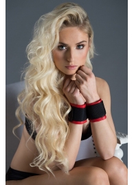 Полиуретановые манжеты для фиксации рук вместе Bound Together Wrist Restraints - Blush Novelties - купить с доставкой в Балашихе