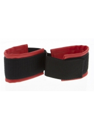 Полиуретановые манжеты для фиксации рук вместе Bound Together Wrist Restraints - Blush Novelties - купить с доставкой в Балашихе