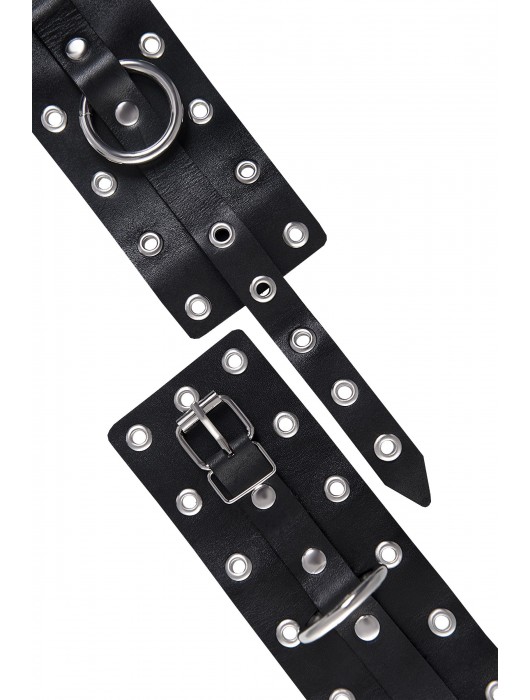 Черные кожаные однослойные наручники с люверсами - Pecado - купить с доставкой в Балашихе