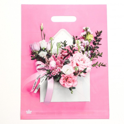 Розовый пакет с цветочным принтом и вырубной ручкой (40х31 см) - Сима-Ленд - купить с доставкой в Балашихе