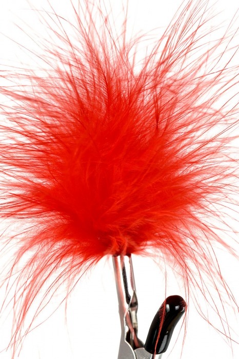 Зажимы для сосков с красным пухом Theatre - ToyFa - купить с доставкой в Балашихе